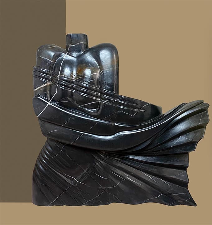 L.Y.I.A.L.G — Marmo nero