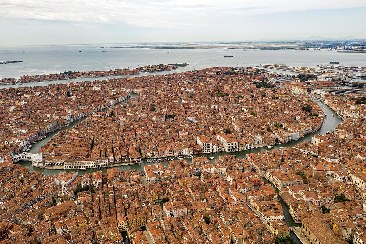 Selezioni per Venezia Biennale Arte